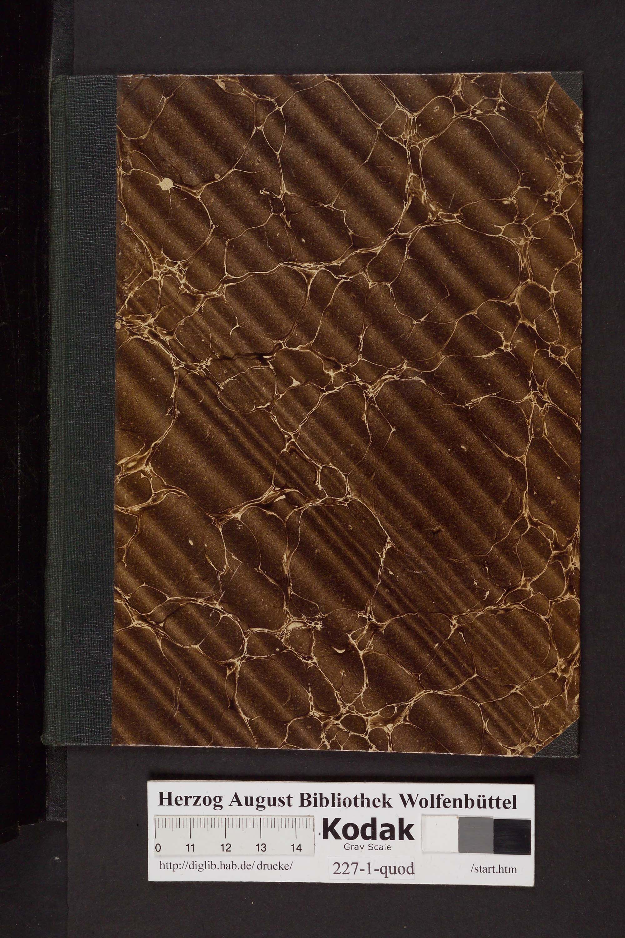 http://diglib.hab.de/drucke/227-1-quod/max/x00001.jpg