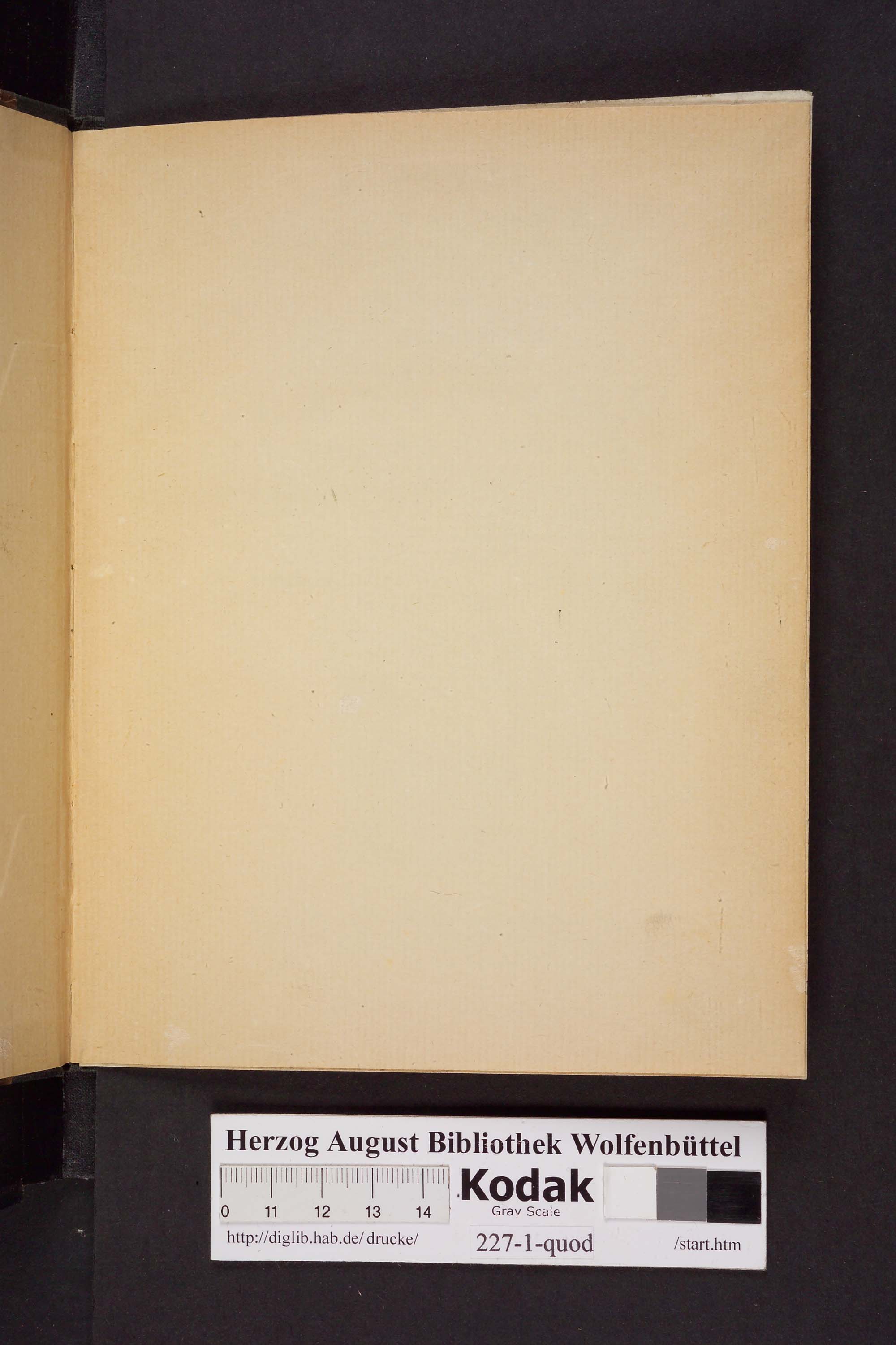 http://diglib.hab.de/drucke/227-1-quod/max/x00003.jpg