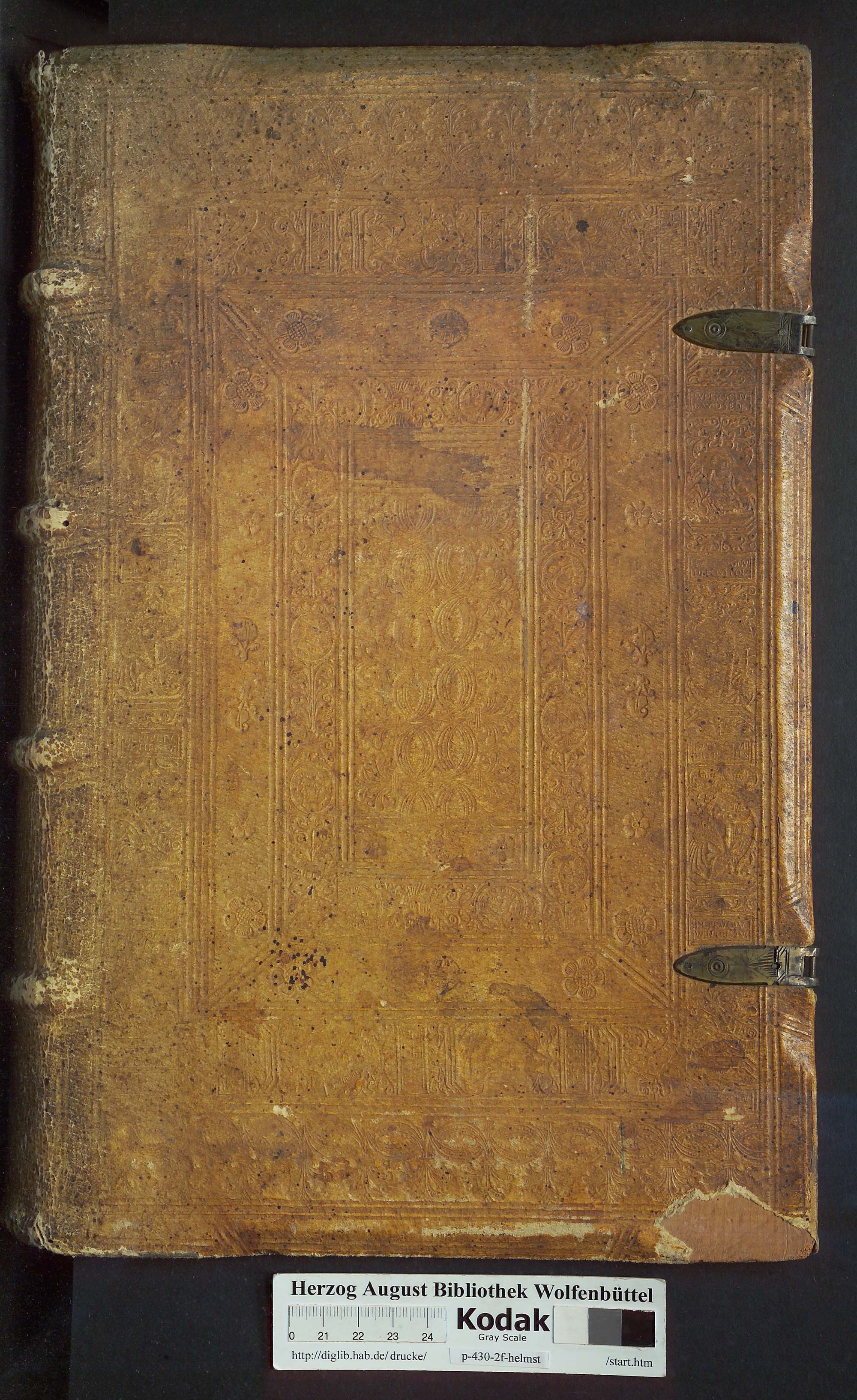 http://diglib.hab.de/drucke/p-430-2f-helmst/max/00001.jpg