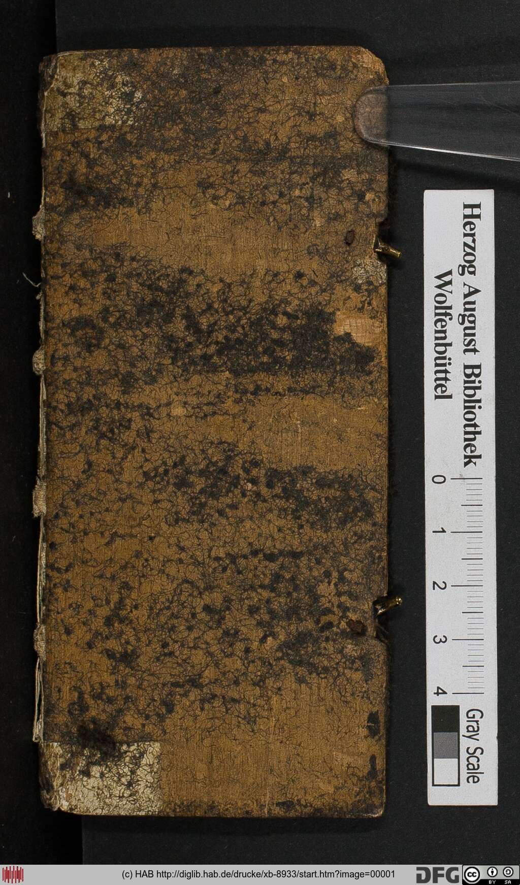 http://diglib.hab.de/drucke/xb-8933/00001.jpg