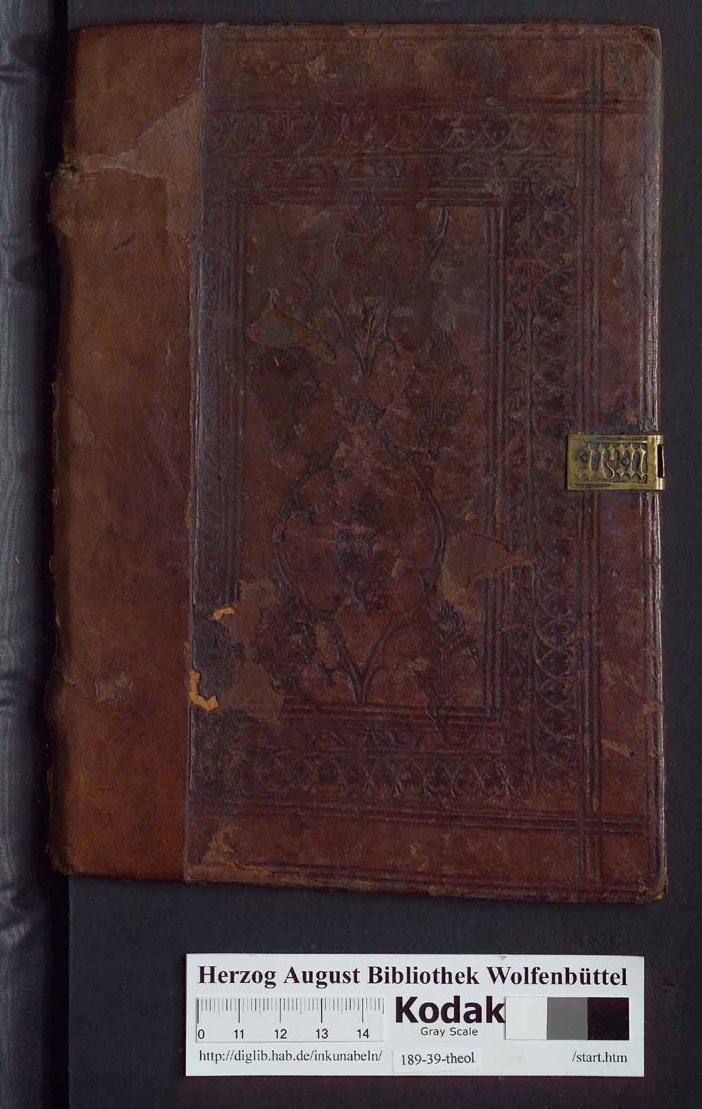 http://diglib.hab.de/inkunabeln/189-39-theol/00001.jpg