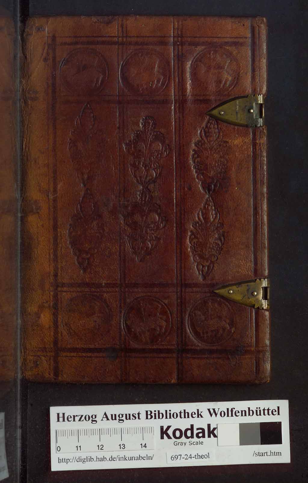 http://diglib.hab.de/inkunabeln/697-24-theol/00001.jpg