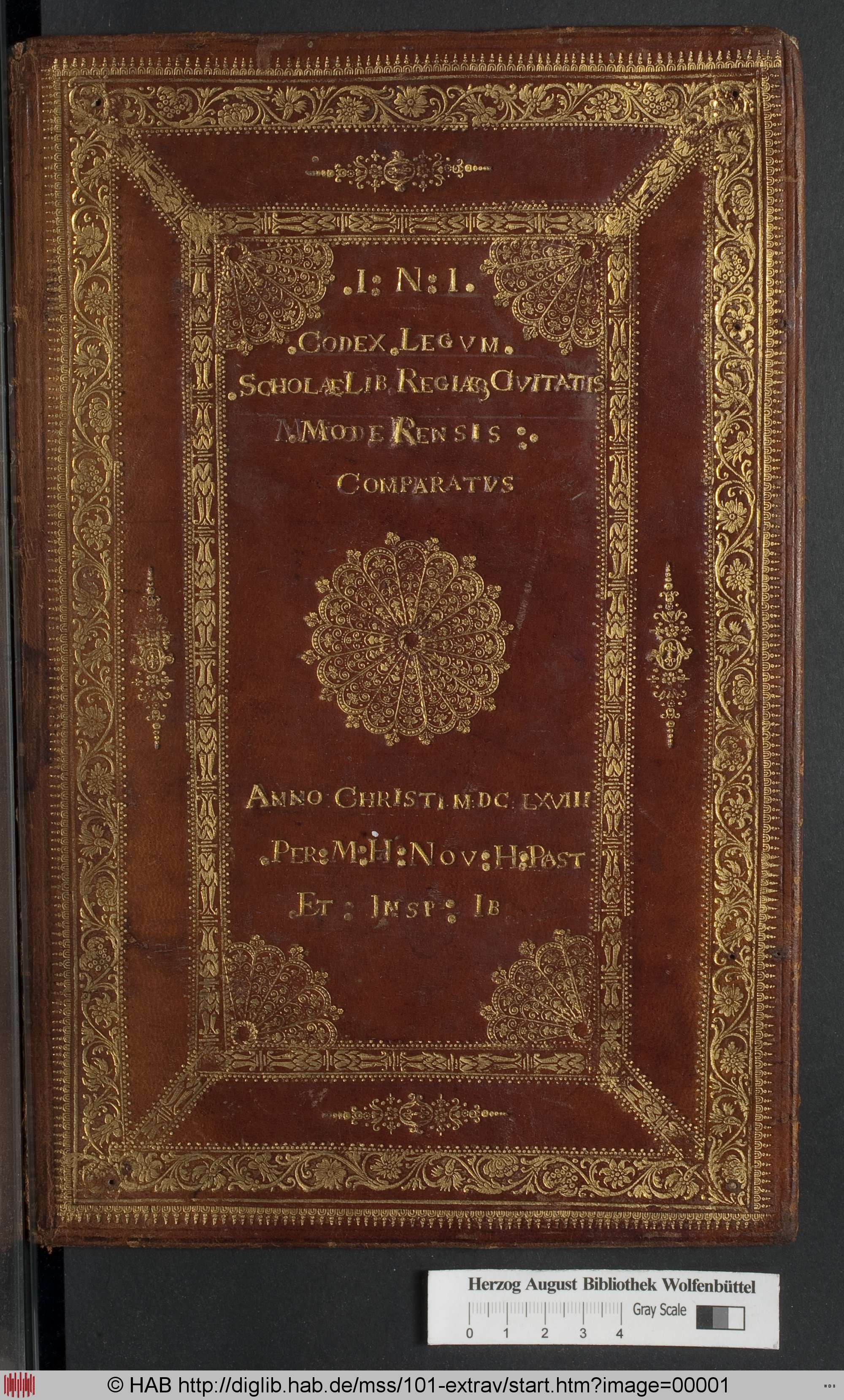 http://diglib.hab.de/mss/101-extrav/max/00001.jpg