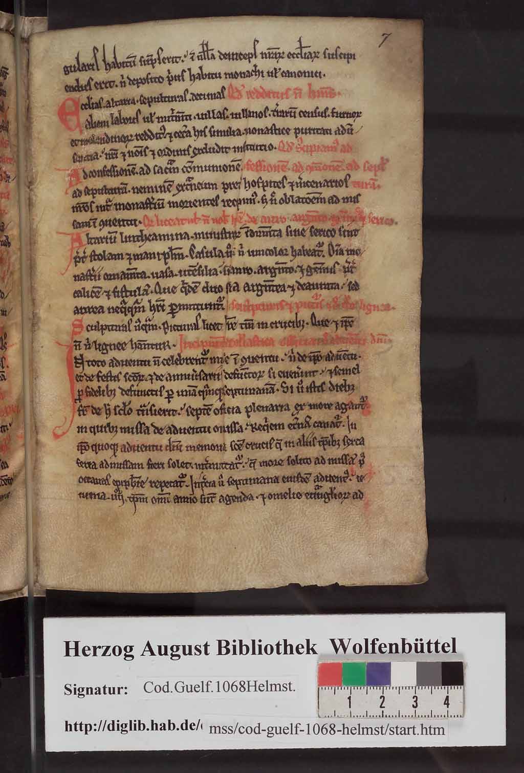 http://diglib.hab.de/mss/1068-helmst/00015.jpg