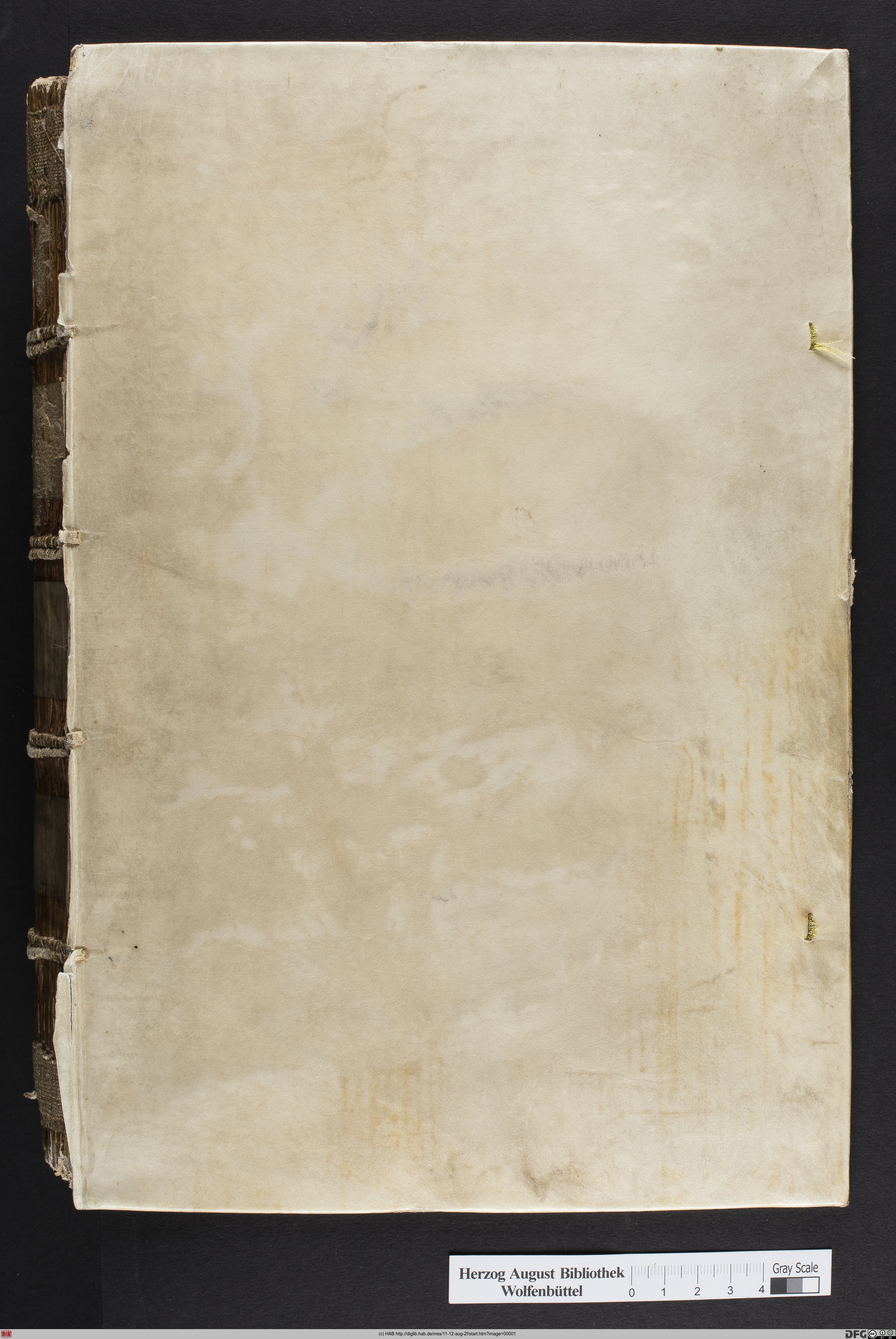 http://diglib.hab.de/mss/11-12-aug-2f/max/00001.jpg