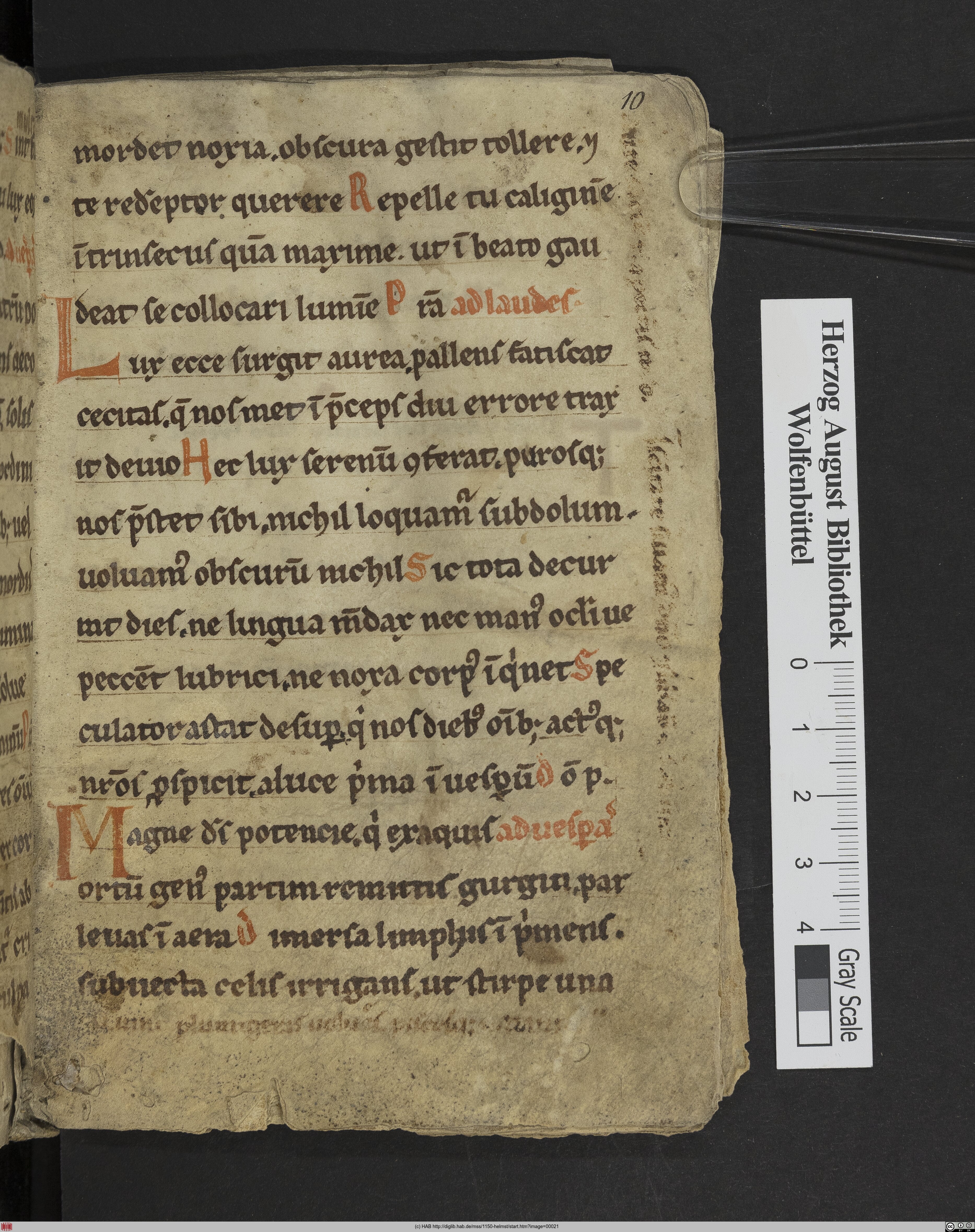http://diglib.hab.de/mss/1150-helmst/max/00021.jpg