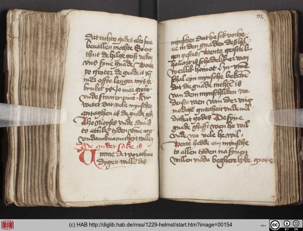 http://diglib.hab.de/mss/1229-helmst/00154.jpg