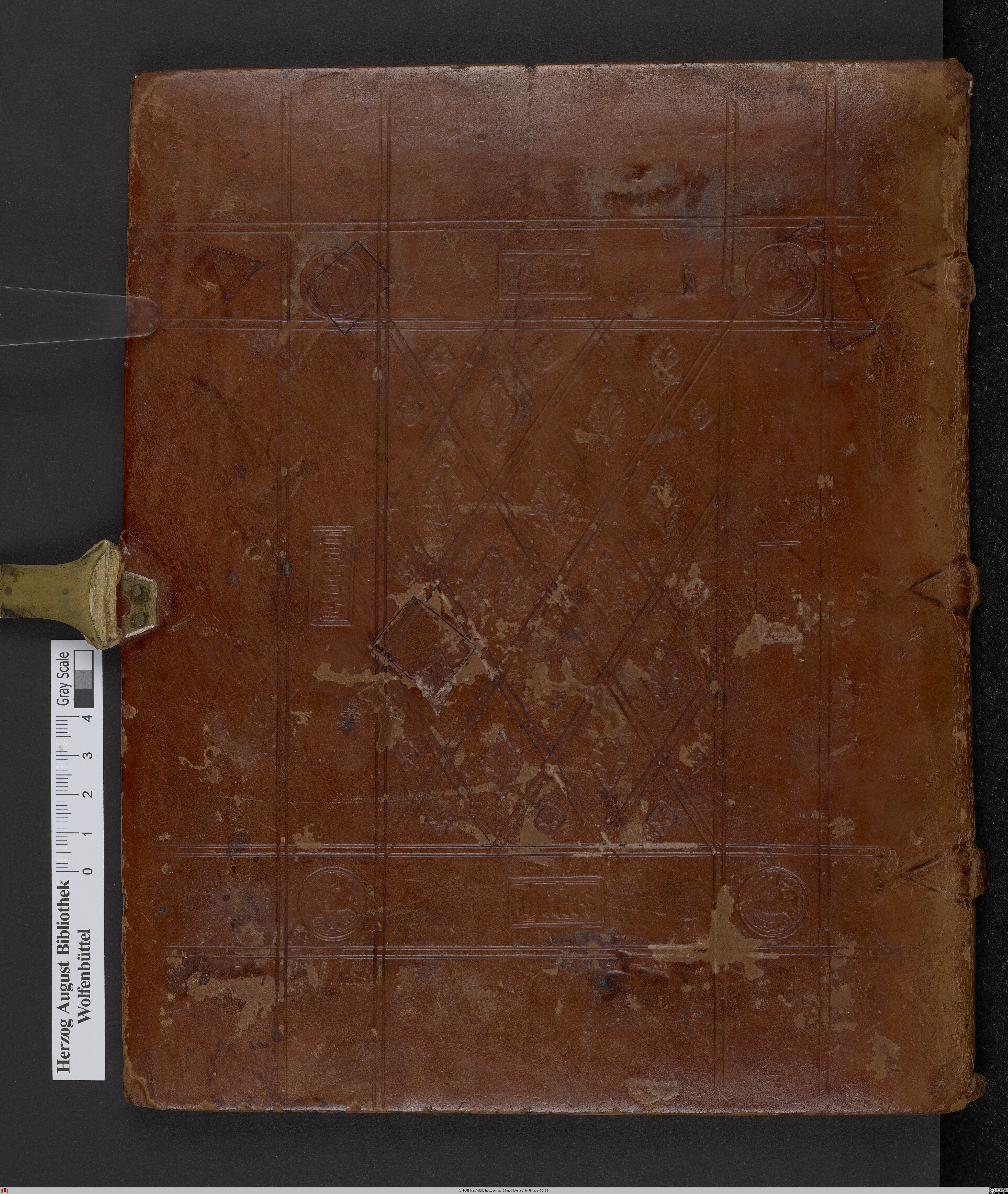 http://diglib.hab.de/mss/133-gud-lat/max/00178.jpg