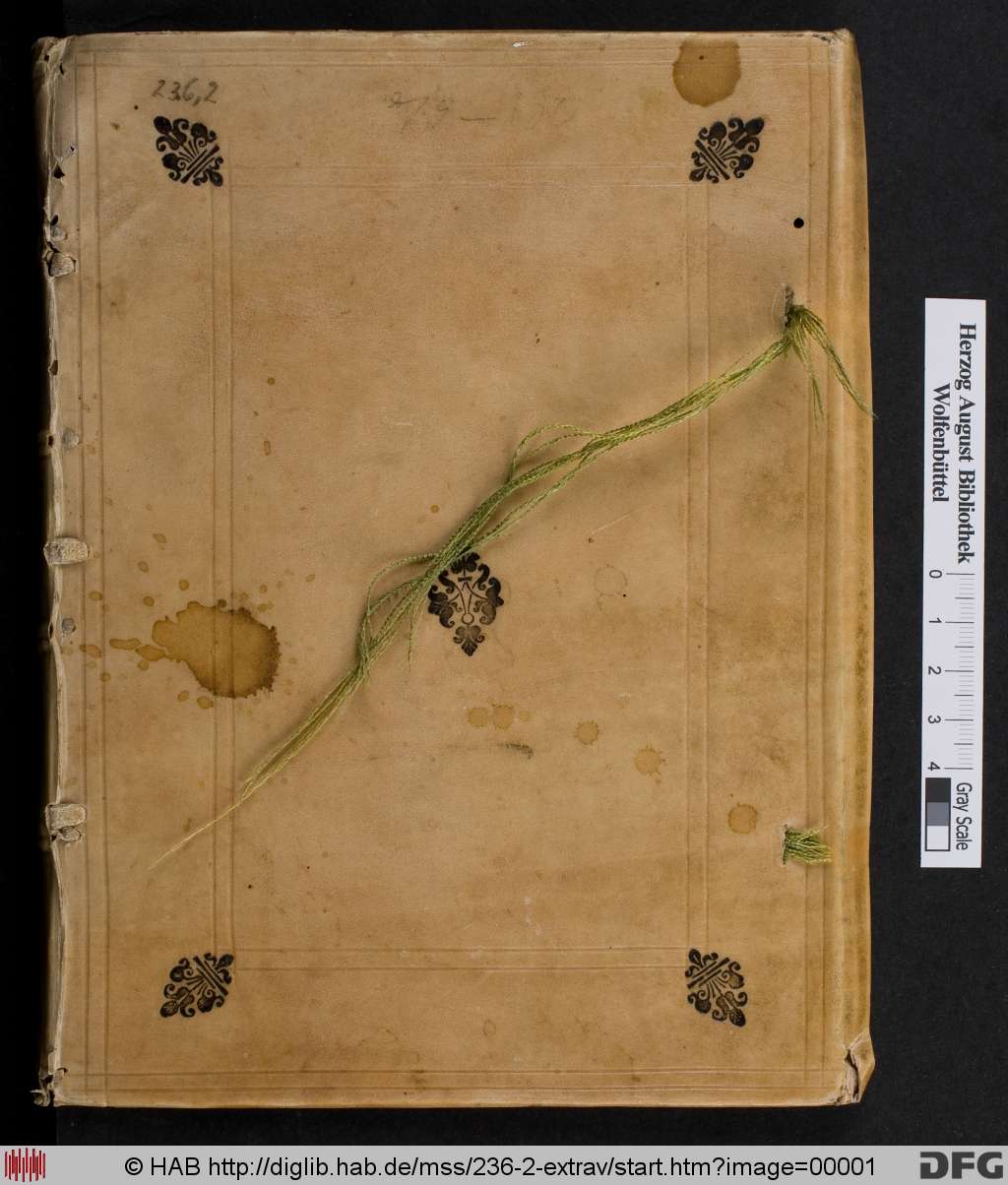 http://diglib.hab.de/mss/236-2-extrav/00001.jpg