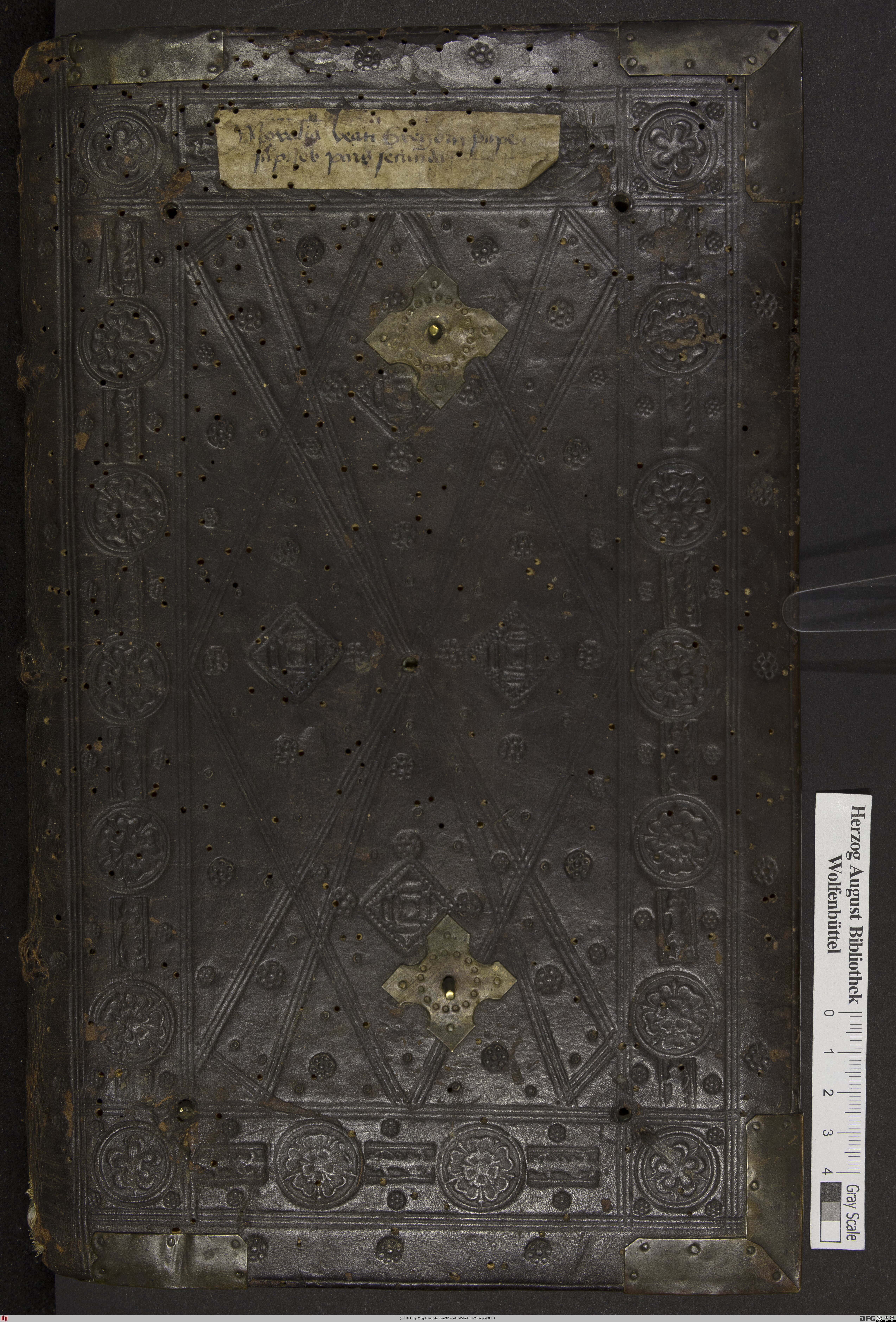 http://diglib.hab.de/mss/323-helmst/max/00001.jpg