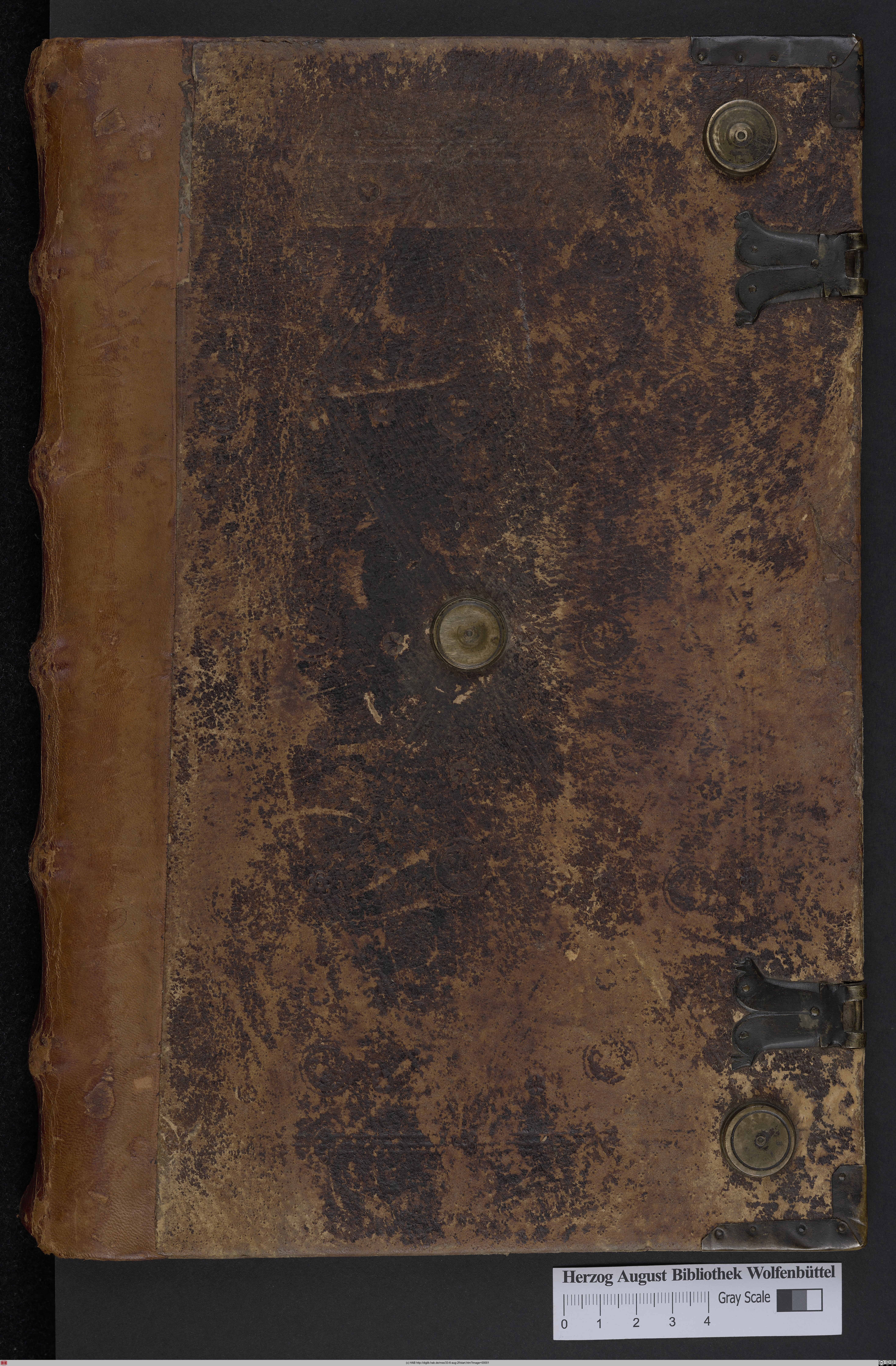 http://diglib.hab.de/mss/33-6-aug-2f/max/00001.jpg