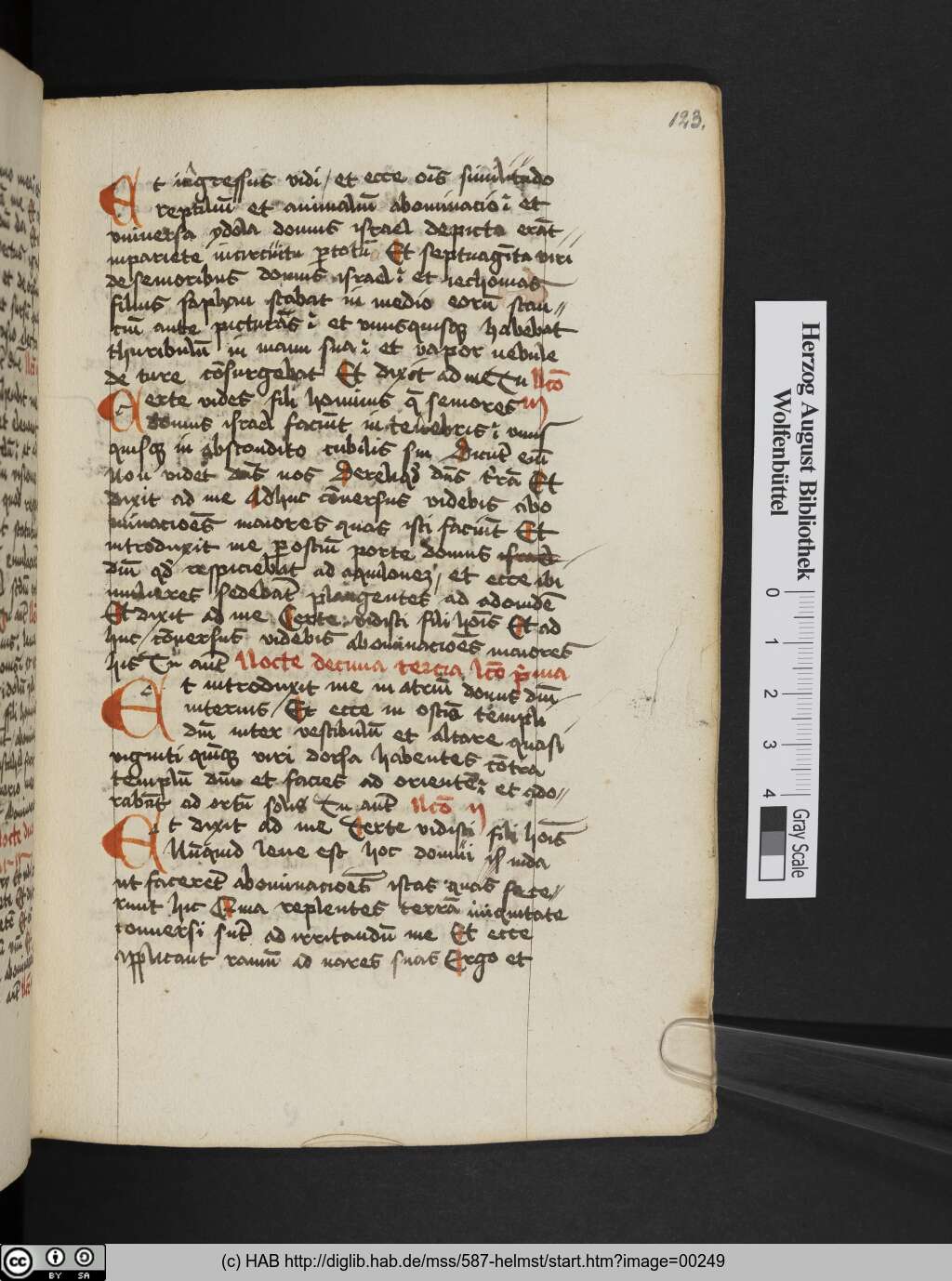 http://diglib.hab.de/mss/587-helmst/00249.jpg