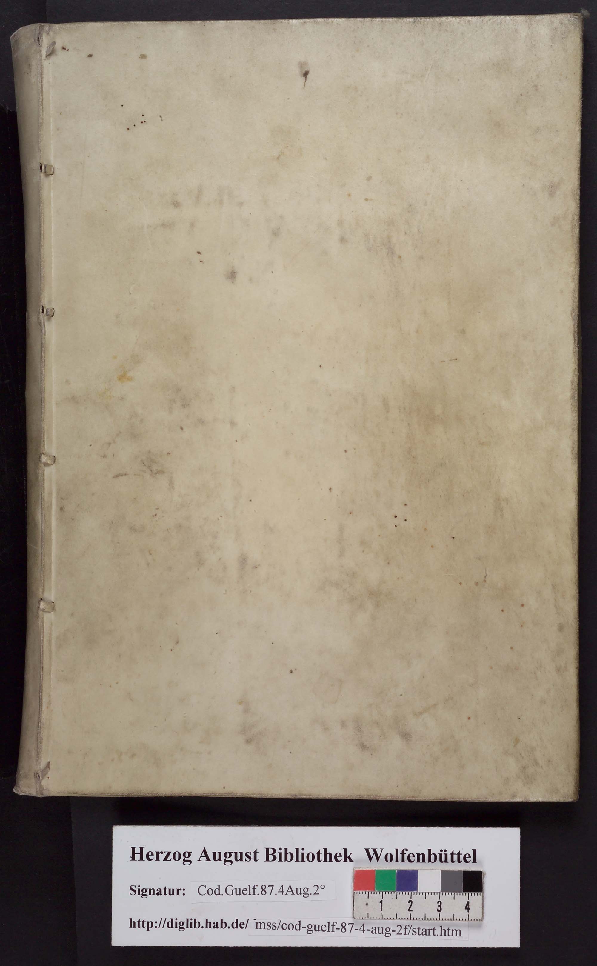 http://diglib.hab.de/mss/87-4-aug-2f/max/00001.jpg