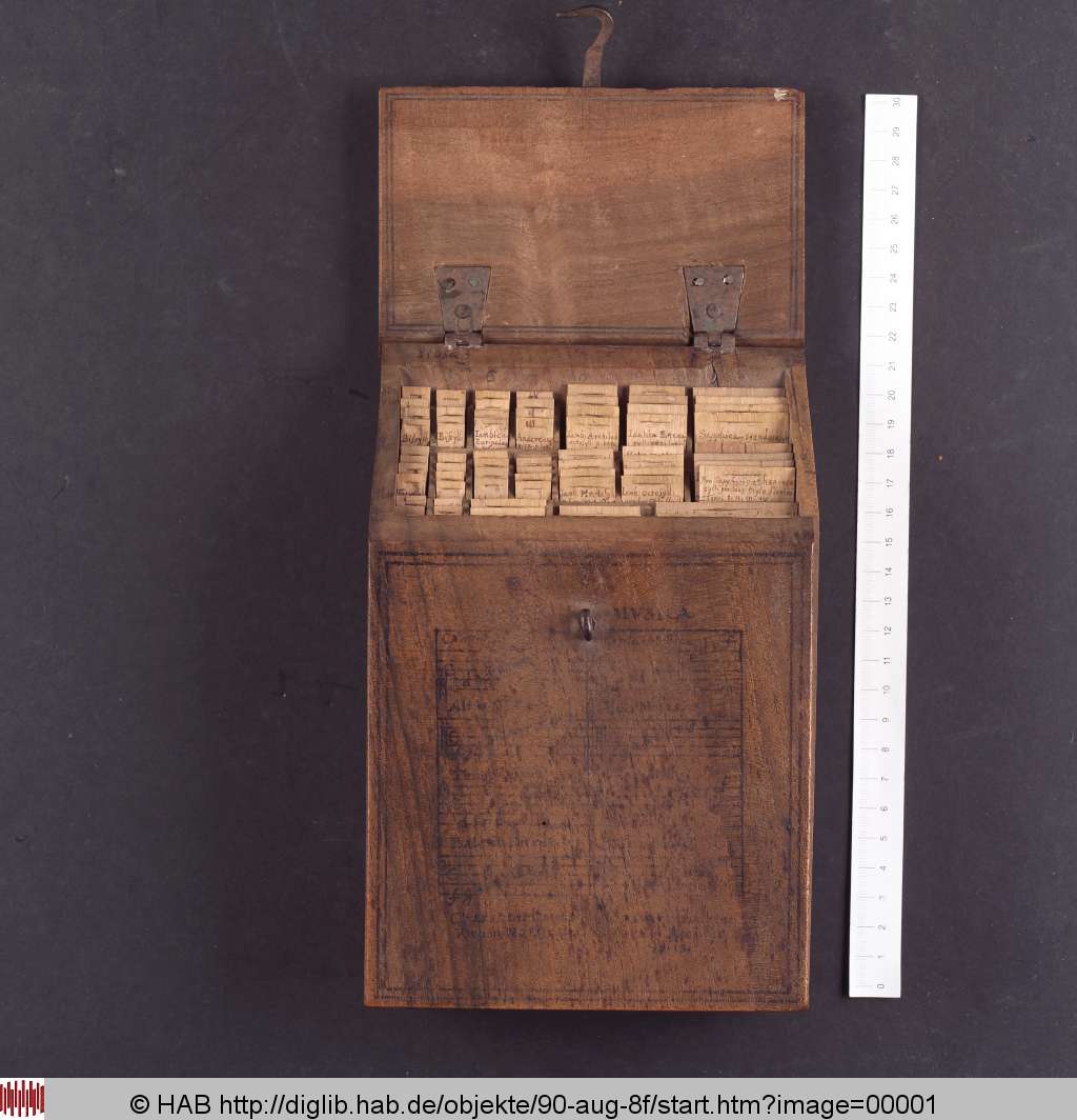 http://diglib.hab.de/mss/90-aug-8f/00001.jpg