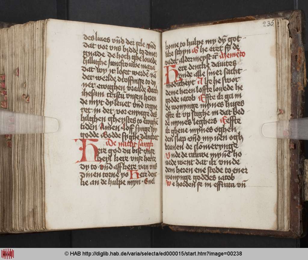 http://diglib.hab.de/varia/selecta/ed000015/00238.jpg